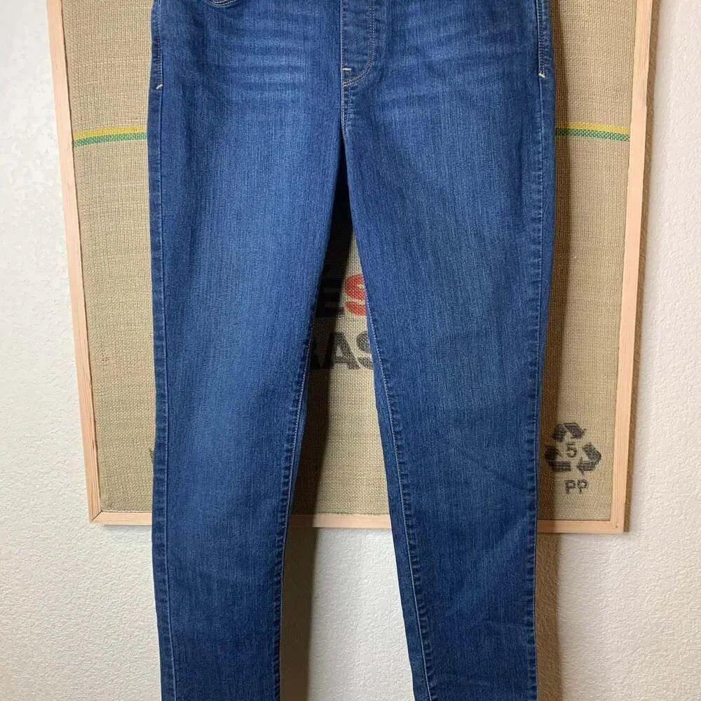 Levi Strauss Women's Shaping Pull-On Super Skinny Jeans Stretch Denim